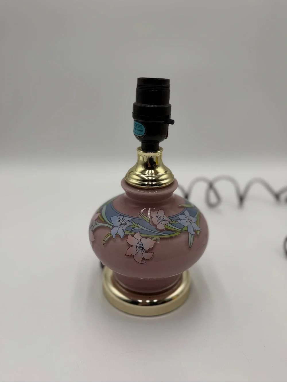 Vintage Kaadan Ltd Electric Table  Lamp Pink with Pink & Blue Lilies 10